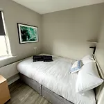 The Nest Strandhill Vandrarhem *