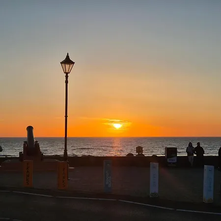 ホステル The Nest Strandhill