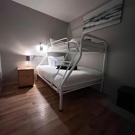 بيت شباب The Nest Strandhill سلايغو
