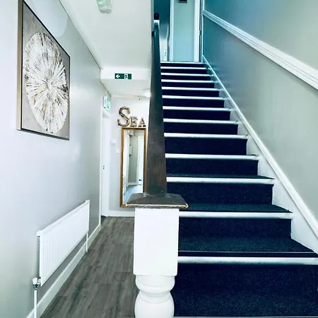 Хостел The Nest *