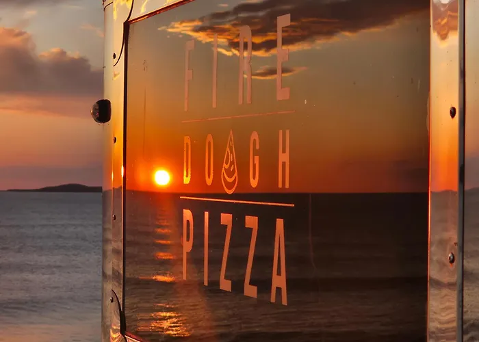 The Nest Strandhill Hostel *