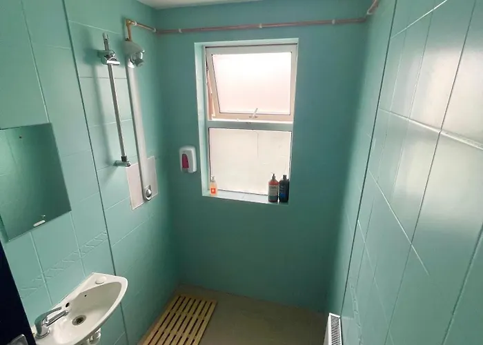 The Nest Strandhill אכסניה