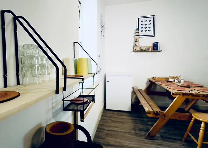 The Nest Strandhill 호스텔