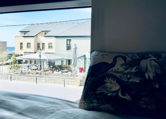 אכסניה The Nest Strandhill סליגו